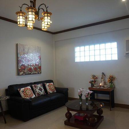 Lugano Bed And Breakfast Santa Ana  エクステリア 写真